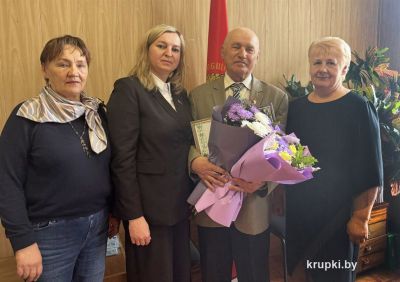 Председатель районного совета ветеранов Владимир Кушнер празднует юбилей