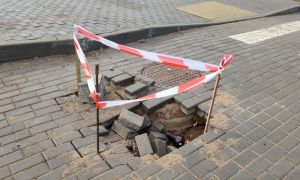 На улице Новой в Крупках обнаружены тротуары «особой конструкции»