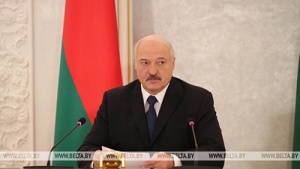 Александр Лукашенко: «С полей должны взять 9,5 млн тонн»